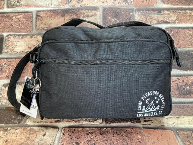 送料無料!【プレイボーイ】撥水加工・前ファスナー付きショルダーバッグ(2色から)1個が < 女性ファッション  送料無料!【プレイボーイ】撥水加工・前ファスナー付きショルダーバッグ(2色から)1個が  < 女性ファッションの