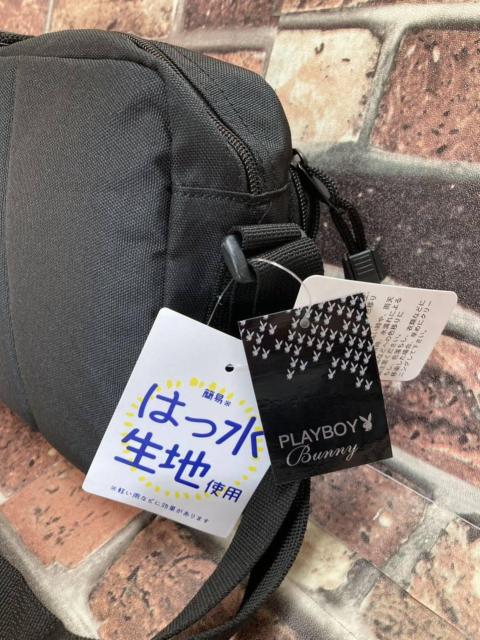 送料無料!【プレイボーイ】撥水加工・前ファスナー付きショルダーバッグ(2色から)1個が < 女性ファッション  送料無料!【プレイボーイ】撥水加工・前ファスナー付きショルダーバッグ(2色から)1個が < 女性ファッションの