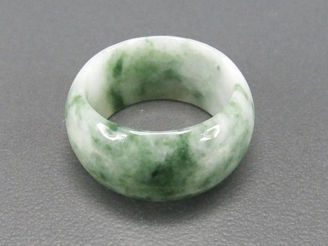 一点物訳有緑入り柄入り天然ひすい本翡翠サムリング天然石指輪22号U0637a < 男性アクセサリー/時計  一点物訳有緑入り柄入り天然ひすい本翡翠サムリング天然石指輪22号U0637a < 男性アクセサリー/時計の