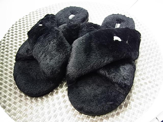 500円スタ【正規品・美品】PUMA プーマ ファーサンダル ブラック 25cm(US8)レディース ユニセックス < ブランド 500円スタ【正規品・美品】PUMA プーマ ファーサンダル ブラック 25cm(US8)レディース ユニセックス < ブランドの