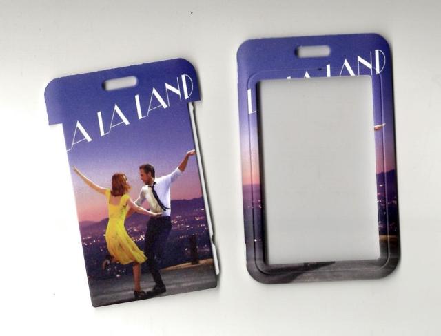 新品 ラ・ラ・ランド La La Land IDカードホルダーケース ネックストラップ付き ICカードケース < 女性ファッション 新品 ラ・ラ・ランド La La Land IDカードホルダーケース ネックストラップ付き ICカードケース < 女性ファッションの
