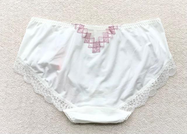 Triumph AMOSTYLE �V���[�c M�T�C�Y �q�b�v�n���O �z���C�g ���������� �� �����t�@�b�V������ 