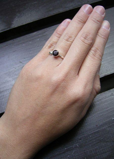 即決!11号ガーネットシルバーリング < 女性アクセサリー/時計 即決!11号ガーネットシルバーリング < 女性アクセサリー/時計の