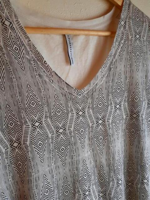 BLACKBARRETT ubNobg2g[ _  Rbg TVc