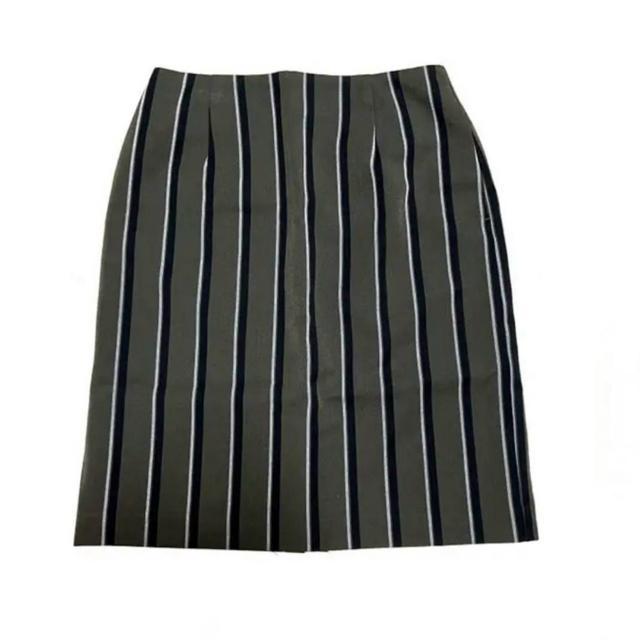 【美品】ストライプ柄タイトスカート/M/カーキ/バックスリットあり < 女性ファッション  【美品】ストライプ柄タイトスカート/M/カーキ/バックスリットあり < 女性ファッションの