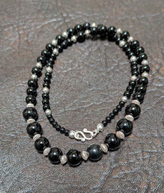 インディアンジュエリー★オニキス★シルバー925★SLV925★ビーズネックレス★天然オニキス★新品未着用★送料無料★クーポン < 女性アクセサリー/時計 インディアンジュエリー★オニキス★シルバー925★SLV925★ビーズネックレス★天然オニキス★新品未着用★送料無料★クーポン < 女性アクセサリー/時計の
