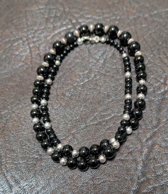 インディアンジュエリー★オニキス★シルバー925★SLV925★ビーズネックレス★天然オニキス★新品未着用★送料無料★クーポン < 女性アクセサリー/時計 インディアンジュエリー★オニキス★シルバー925★SLV925★ビーズネックレス★天然オニキス★新品未着用★送料無料★クーポン < 女性アクセサリー/時計の