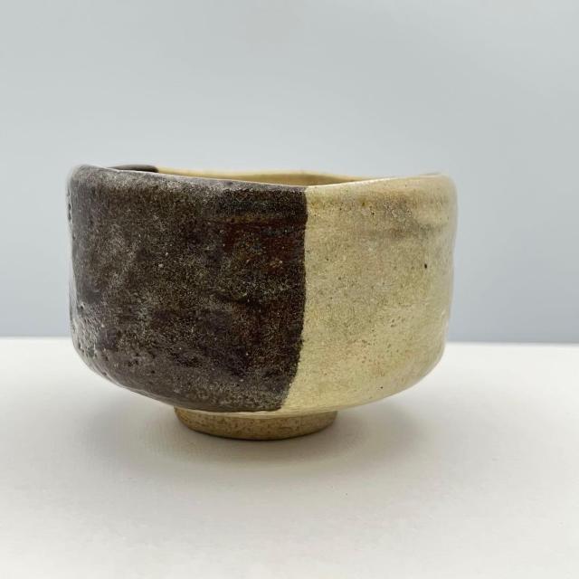 y Аgϊyq   L L  zr[ 