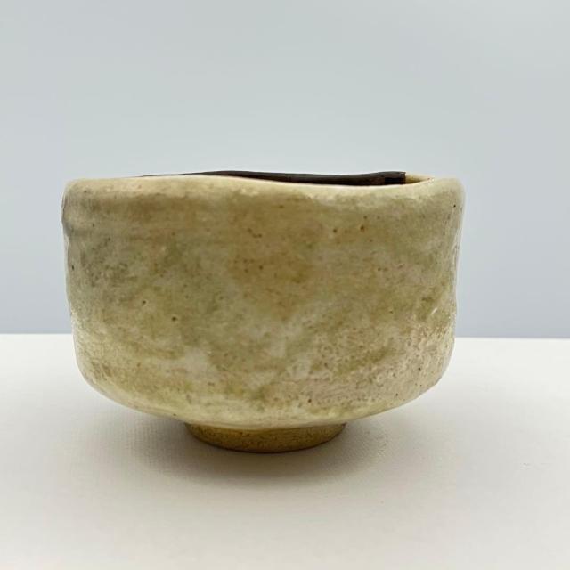 y Аgϊyq   L L  zr[ 