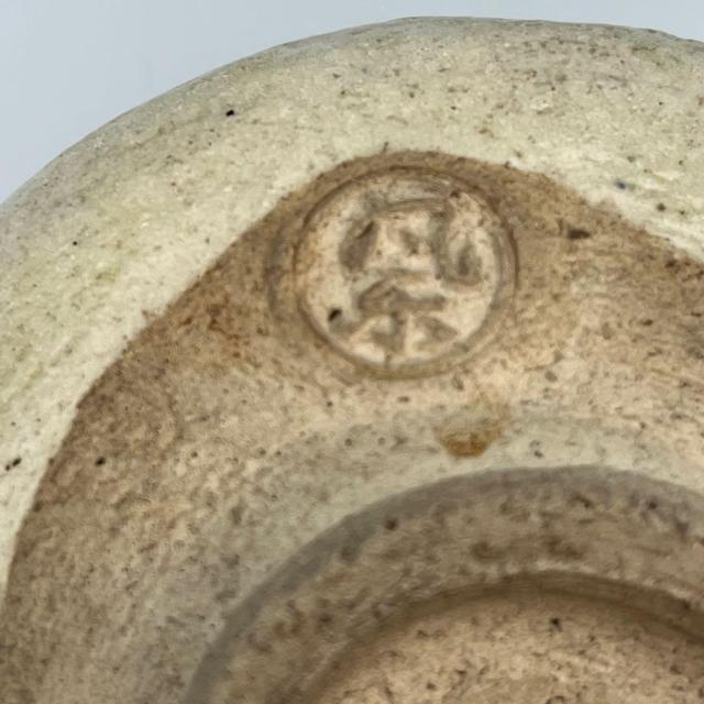 y Аgϊyq   L L  zr[ 