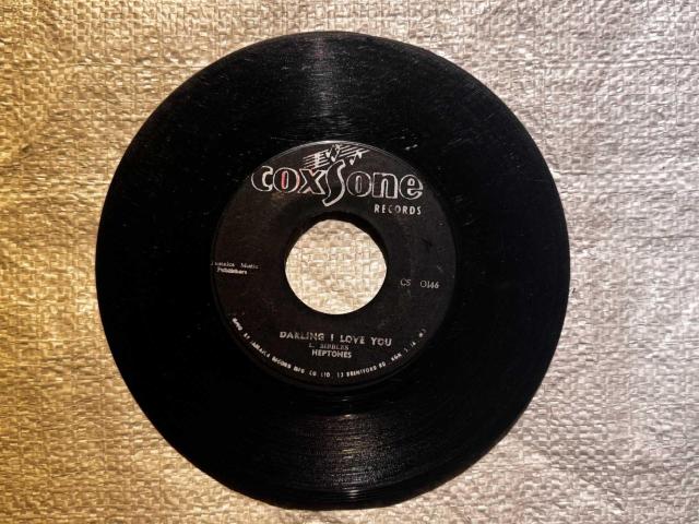 Coxsone Records 7�C���`�V���O�� 2���Z�b�g Heptones & The Black Brothers  �� CD/DVD/�r�f�I�� 