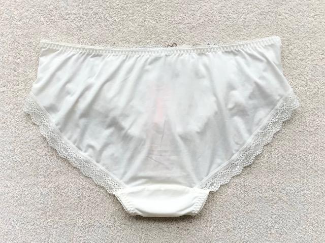 Triumph AMOSTYLE ショーツ Lサイズ ヒップハング オフホワイト ☆送料無料 < 女性ファッション Triumph AMOSTYLE ショーツ Lサイズ ヒップハング オフホワイト ☆送料無料 < 女性ファッションの