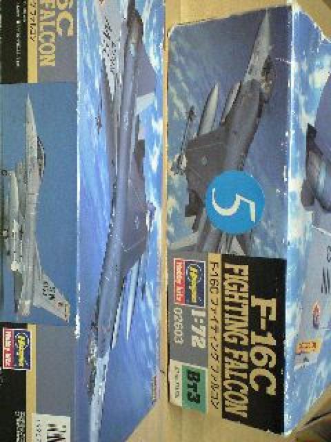 1/72 ハセガワ アメリカ空軍 F-16C ファイテング ファルコン < ホビー  1/72 ハセガワ アメリカ空軍 F-16C ファイテング ファルコン < ホビーの