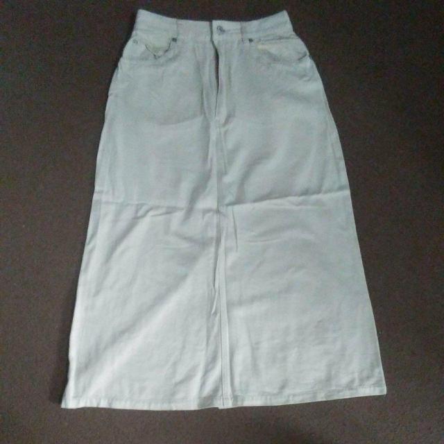 ★PAL UP★ ウエスト67ヒップ93総丈83 デニム スカート < 女性ファッション ★PAL UP★ ウエスト67ヒップ93総丈83 デニム スカート < 女性ファッションの