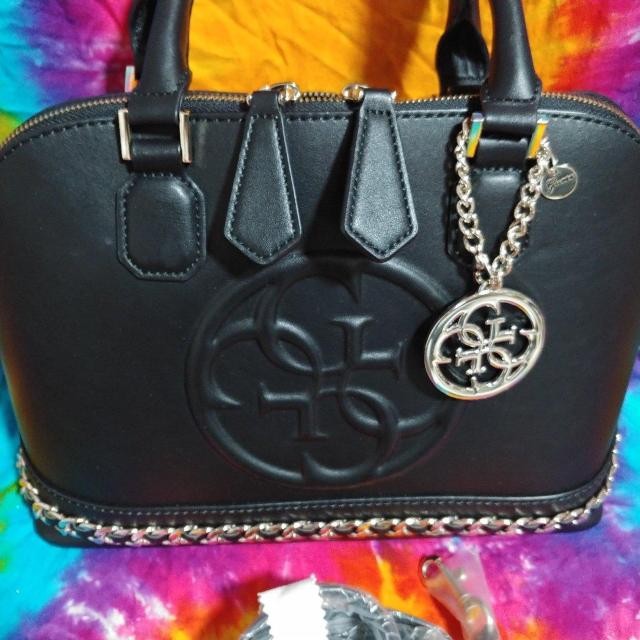 □GUESS□ゲス□シルバーチェーンがcool( *´艸)2wayショルダーバッグ□ハンドバッグ□ < ブランド  □GUESS□ゲス□シルバーチェーンがcool( *´艸)2wayショルダーバッグ□ハンドバッグ□ < ブランドの