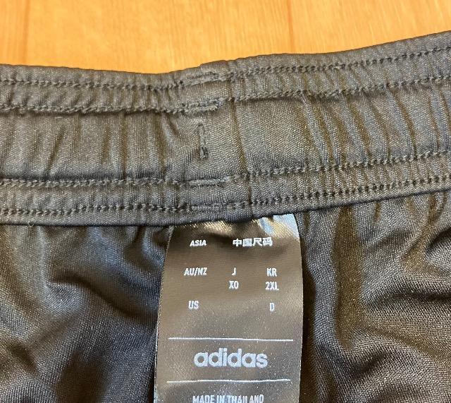 adidasアディダス☆黒ハーフパンツXO < ブランド adidasアディダス☆黒ハーフパンツXO < ブランドの