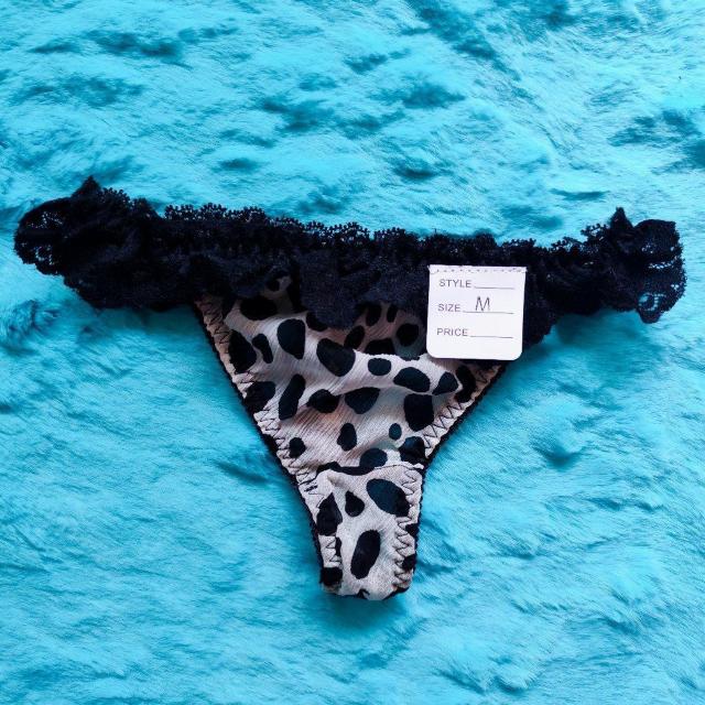 大人エロカワッ。。。レースフリル&ヒョウ柄シフォンTバック。。。豹柄。。。パンティー。。。ショーツ。。。 < 女性ファッション  大人エロカワッ。。。レースフリル&ヒョウ柄シフォンTバック。。。豹柄。。。パンティー。。。ショーツ。。。  < 女性ファッションの