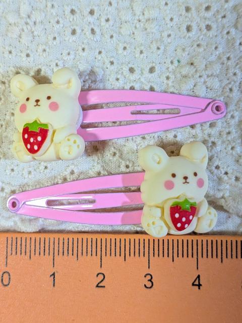 *HM*『苺抱っこウサギ@』☆ヘアピン☆2個セット < キッズ/ベビー  *HM*『苺抱っこウサギ@』☆ヘアピン☆2個セット < キッズ/ベビーの