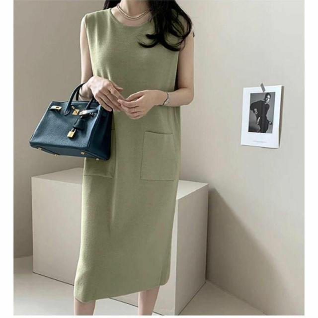 ★お値下げ中★ カーキ ノースリーブ 厚手 ニット ワンピース ポケット付き < 女性ファッション  ★お値下げ中★ カーキ ノースリーブ 厚手 ニット ワンピース ポケット付き < 女性ファッションの