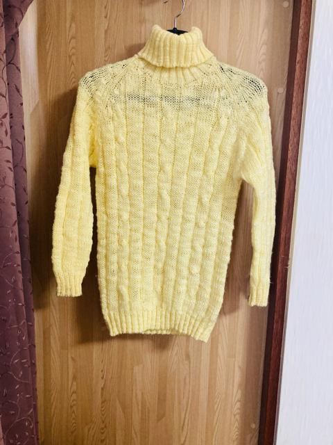 2098.未使用☆ケーブルニット☆タートルネックセーター☆イエロー系☆サイズL程度 < 女性ファッション 2098.未使用☆ケーブルニット☆タートルネックセーター☆イエロー系☆サイズL程度 < 女性ファッションの