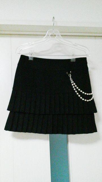 ラストシーン/パールチャーム付き/ミニプリーツスカート/M < 女性ファッション ラストシーン/パールチャーム付き/ミニプリーツスカート/M < 女性ファッションの