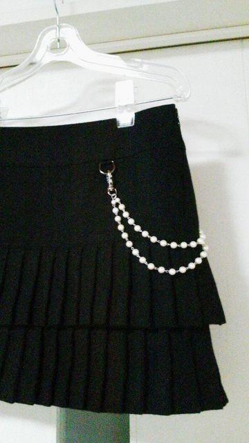 ラストシーン/パールチャーム付き/ミニプリーツスカート/M < 女性ファッション ラストシーン/パールチャーム付き/ミニプリーツスカート/M < 女性ファッションの