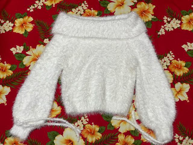 新品未使用☆Lilly brown☆ホワイト☆ふわふわセーター☆袖リボン < ブランド  新品未使用☆Lilly brown☆ホワイト☆ふわふわセーター☆袖リボン < ブランドの