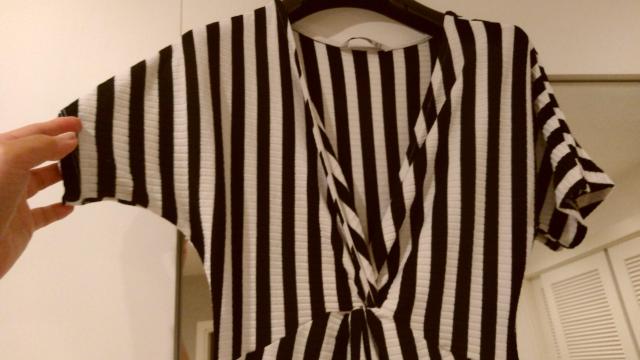 白黒ストライプつなぎ オーバーオール綿 半袖 Mサイズ < 女性ファッション  白黒ストライプつなぎ オーバーオール綿 半袖 Mサイズ < 女性ファッションの