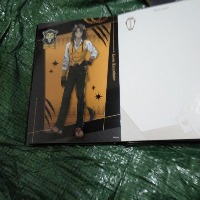 TWISTED WONDERLAND ポストカードブック - 制服 - < ホビー  TWISTED WONDERLAND ポストカードブック - 制服 - < ホビーの