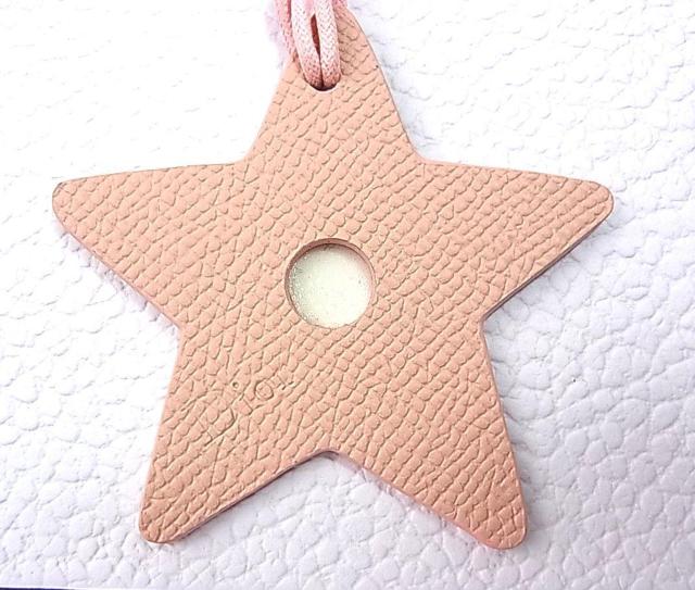 �����Ǖi�����g�p�@�N���X�`�����f�B�I�[���@���Q�b�W�^�O�@���K�m�x���e�B 3��� �n�[�g �� �n�`