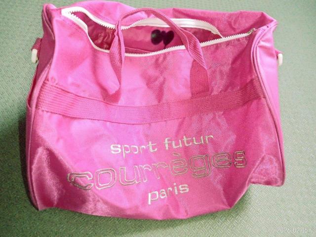 courreges sport futur �s���N �i�C���� �{�X�g���o�b�O ���s �X�|�[�c ��e��  �� �u�����h�� 