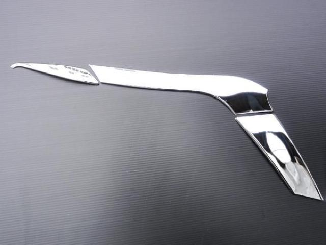クロームメッキヘッドライトアイライン ランドクルーザー プラド 150系 ランクル < 自動車/バイク クロームメッキヘッドライトアイライン ランドクルーザー プラド 150系 ランクル < 自動車/バイク