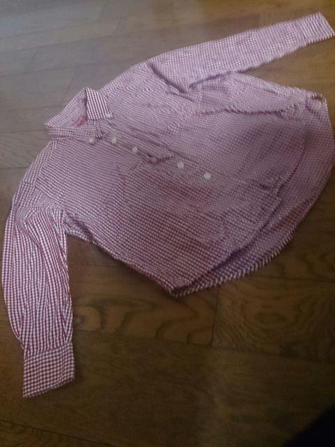 120UNIQLO {^_E VcuEX i   LbY/xr[ 