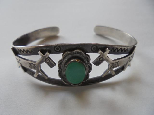 '10-'40ヴィンテージFred Harvey Companyフレッド・ハーヴィ・カンパニーバングルシルバーターコイズ馬USA製 < 男性アクセサリー/時計  '10-'40ヴィンテージFred Harvey Companyフレッド・ハーヴィ・カンパニーバングルシルバーターコイズ馬USA製  < 男性アクセサリー/時計の