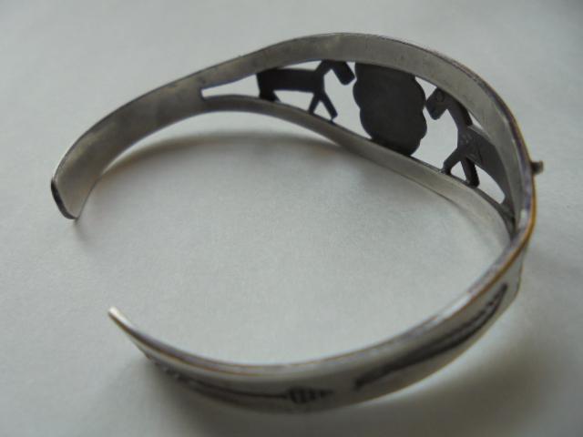 '10-'40ヴィンテージFred Harvey Companyフレッド・ハーヴィ・カンパニーバングルシルバーターコイズ馬USA製 < 男性アクセサリー/時計  '10-'40ヴィンテージFred Harvey Companyフレッド・ハーヴィ・カンパニーバングルシルバーターコイズ馬USA製 < 男性アクセサリー/時計の