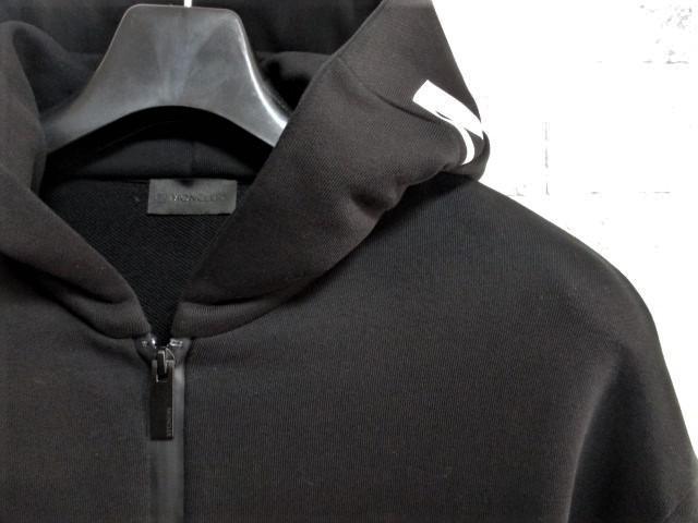 ☆MONCLER モンクレール レタリング ロゴ ワッペン パーカー プルオーバー/メンズ/S/黒☆新作人気完売モデル < ブランド ☆MONCLER モンクレール レタリング ロゴ ワッペン パーカー プルオーバー/メンズ/S/黒☆新作人気完売モデル < ブランドの
