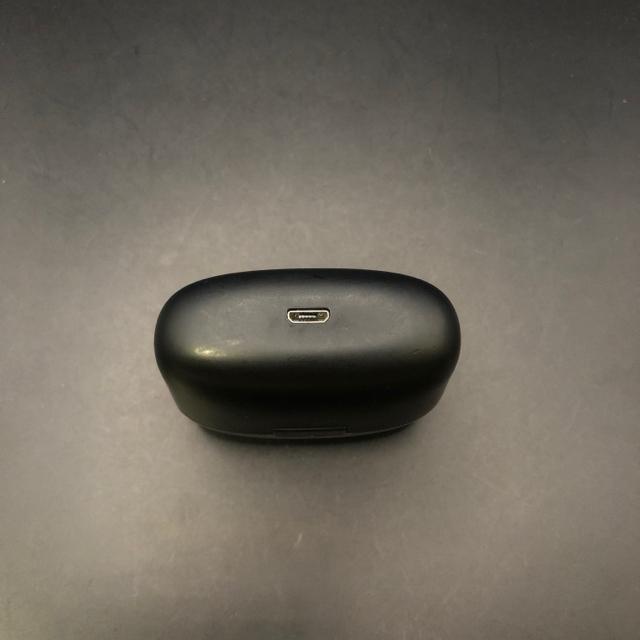 即決 Soundcore Liberty Air ワイヤレスイヤホン 充電ケース < 家電/AV 即決 Soundcore Liberty Air ワイヤレスイヤホン 充電ケース < 家電/AVの
