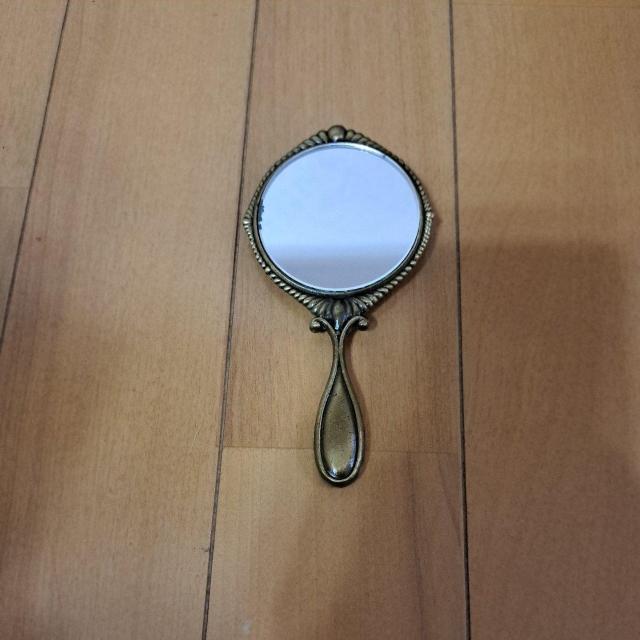 アンティークな手鏡 < 女性ファッション アンティークな手鏡 < 女性ファッションの