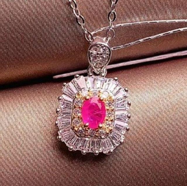 女性のための天然ルビーシルバーペンダント 100%天然 アクセサリー 宝石 Yu_2843 < 女性アクセサリー/時計 女性のための天然ルビーシルバーペンダント 100%天然 アクセサリー 宝石 Yu_2843 < 女性アクセサリー/時計の