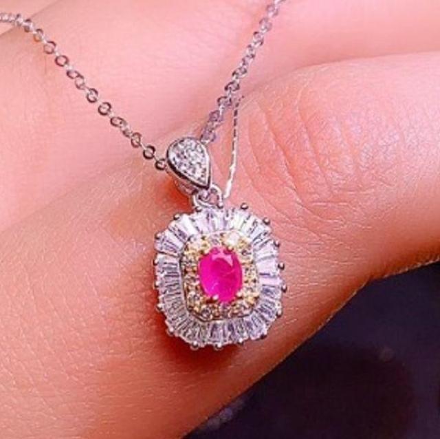 女性のための天然ルビーシルバーペンダント 100%天然 アクセサリー 宝石 Yu_2843 < 女性アクセサリー/時計 女性のための天然ルビーシルバーペンダント 100%天然 アクセサリー 宝石 Yu_2843 < 女性アクセサリー/時計の