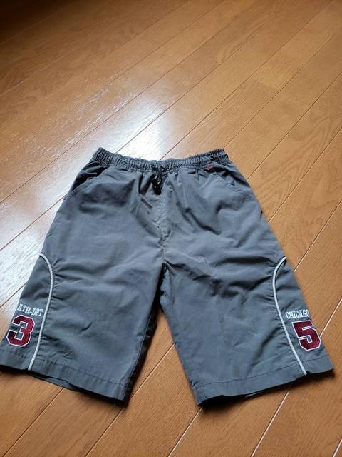 ☆美品☆シャカシャカ生地ハーフパンツ☆120 < キッズ/ベビー  ☆美品☆シャカシャカ生地ハーフパンツ☆120  < キッズ/ベビーの
