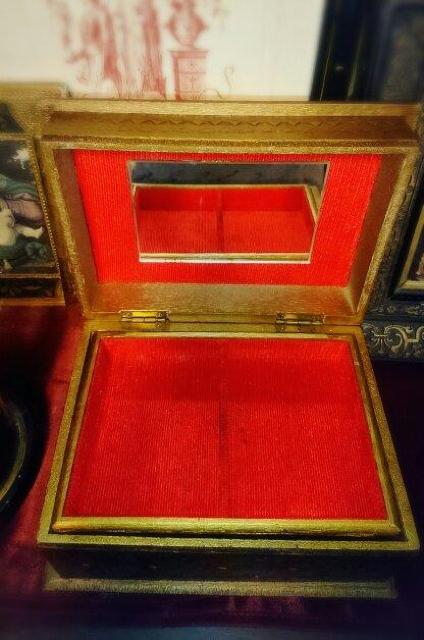 ビンテージ アンティーク オルゴール ジュエリー ボックス 小物入れ ケース < インテリア/ライフ  ビンテージ アンティーク オルゴール ジュエリー ボックス 小物入れ ケース < インテリア/ライフの