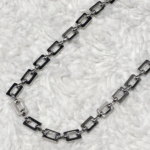 【新品】シンプル☆シルバースクエアチェーンネックレス < 女性アクセサリー/時計  【新品】シンプル☆シルバースクエアチェーンネックレス < 女性アクセサリー/時計の