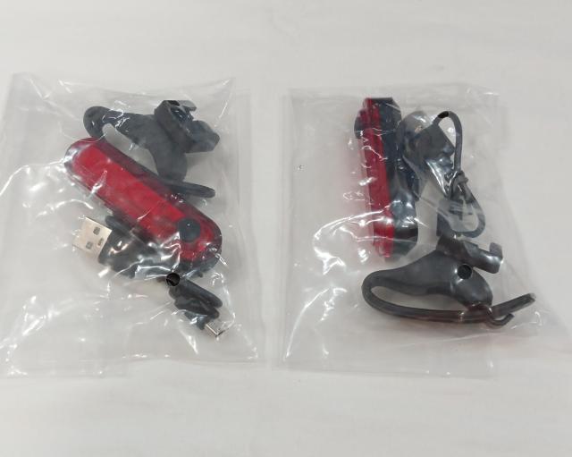 2個セット 自転車 テールライト USB充電LEDライト 防水点滅サイクルライト 4点灯モード セーフティー 夜間走行 110 < レジャー/スポーツ 2個セット 自転車 テールライト USB充電LEDライト 防水点滅サイクルライト 4点灯モード セーフティー 夜間走行 110 < レジャー/スポーツの