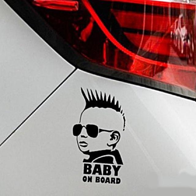 モヒカンベビー カーステッカー ブラック Baby in car カッティングシール Baby On Board 車用ステッカー < 自動車/バイク モヒカンベビー カーステッカー ブラック Baby in car カッティングシール Baby On Board 車用ステッカー < 自動車/バイク
