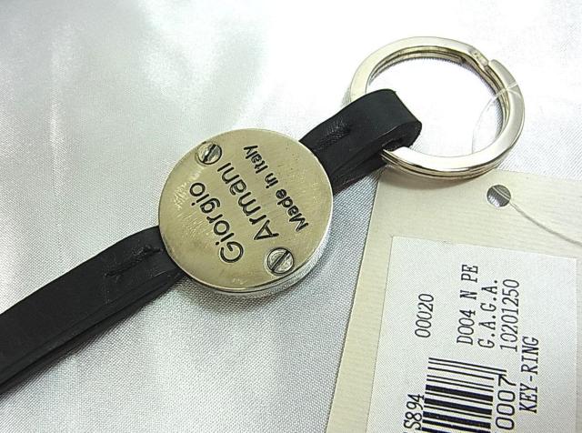 正規品 訳あり GIORGIO ARMANI ジョルジオ・アルマーニ キーリング付きストラップ < ブランド 正規品 訳あり GIORGIO ARMANI ジョルジオ・アルマーニ キーリング付きストラップ < ブランドの