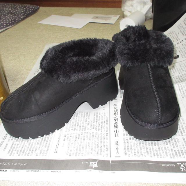 AZUL BY MOUSSYアズールバイマウジー*厚底ムートンヒールデザインスリッポン*ショートブーツ*ムートンブーツ(ブラック) < ブランド AZUL BY MOUSSYアズールバイマウジー*厚底ムートンヒールデザインスリッポン*ショートブーツ*ムートンブーツ(ブラック) < ブランドの