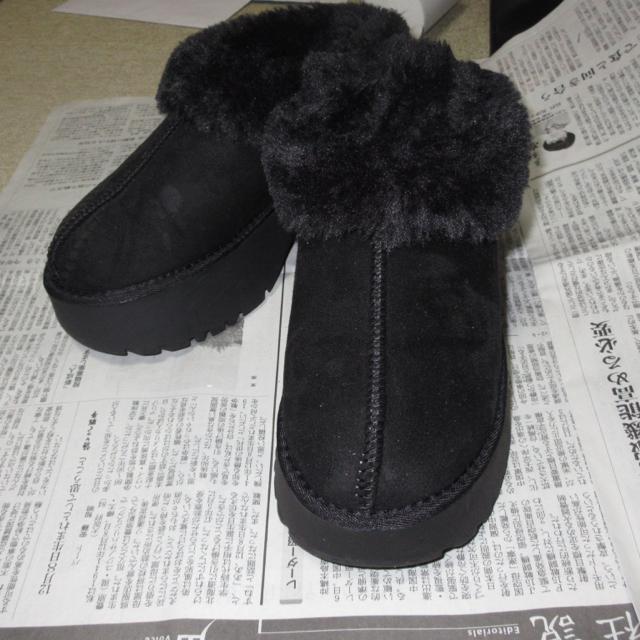 AZUL BY MOUSSYアズールバイマウジー*厚底ムートンヒールデザインスリッポン*ショートブーツ*ムートンブーツ(ブラック) < ブランド AZUL BY MOUSSYアズールバイマウジー*厚底ムートンヒールデザインスリッポン*ショートブーツ*ムートンブーツ(ブラック) < ブランドの