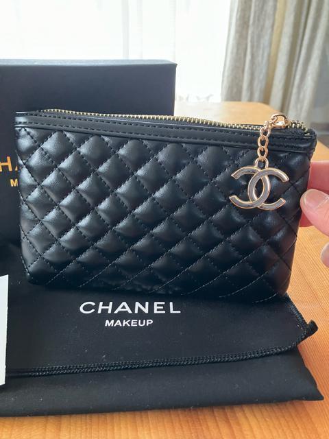 CHANEL MAKEUP シャネル キルティングポーチ ブラック ノベルティ < ブランド CHANEL MAKEUP シャネル キルティングポーチ ブラック ノベルティ < ブランドの