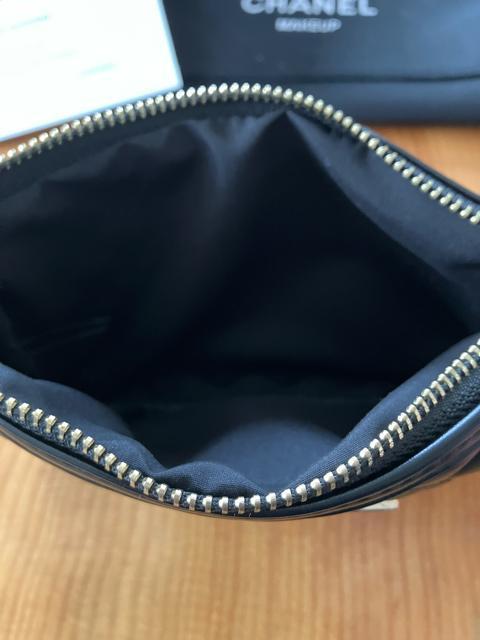 CHANEL MAKEUP シャネル キルティングポーチ ブラック ノベルティ < ブランド CHANEL MAKEUP シャネル キルティングポーチ ブラック ノベルティ < ブランドの